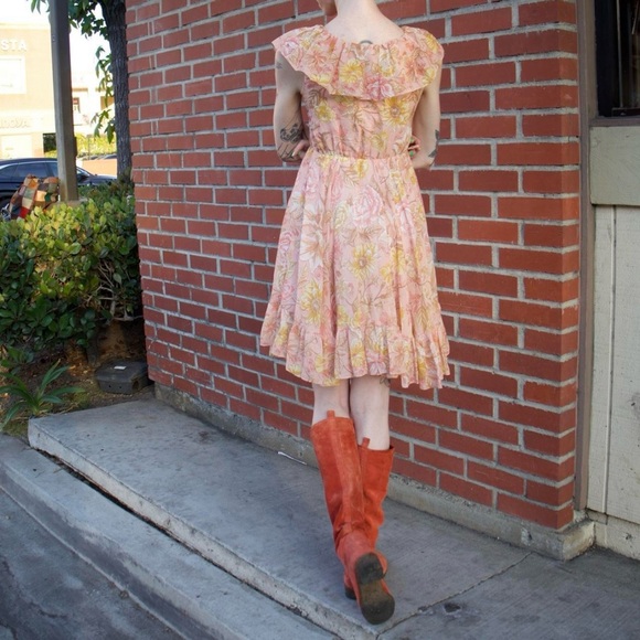 70s Pink & Yellow Floral Ruffle Dress - Picture 4 of 7